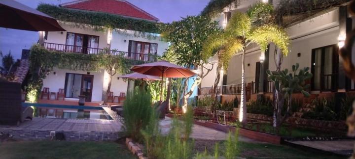 Tinggian Hill Retreat Hotel Batununggul Екстериор снимка